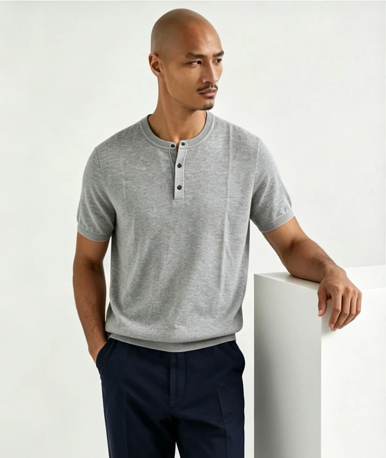BRUNELLO CUCINELLI BC Beckham Same Style linen blended Henry collar knitted short-sleeved T-shirt upper body reference